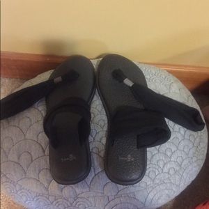 Sanuk Sandals